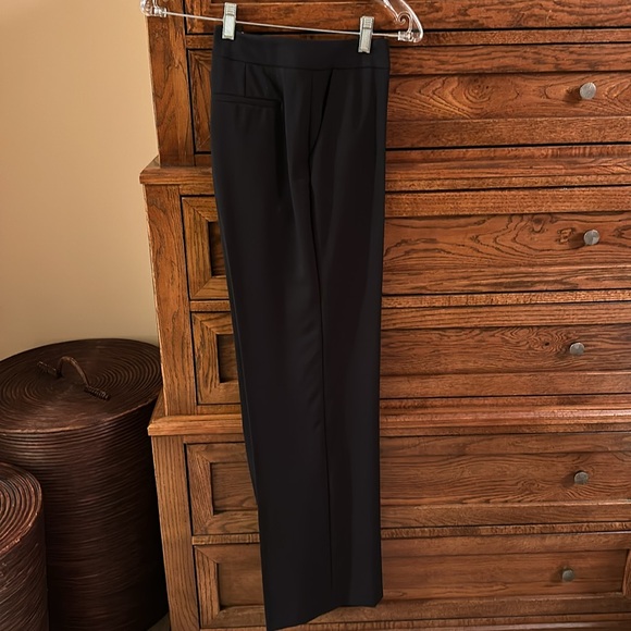 EUC Calvin Klein Blk Pant Suit Single Button Blazer. Classic fit pant Not baggy - Picture 4 of 5